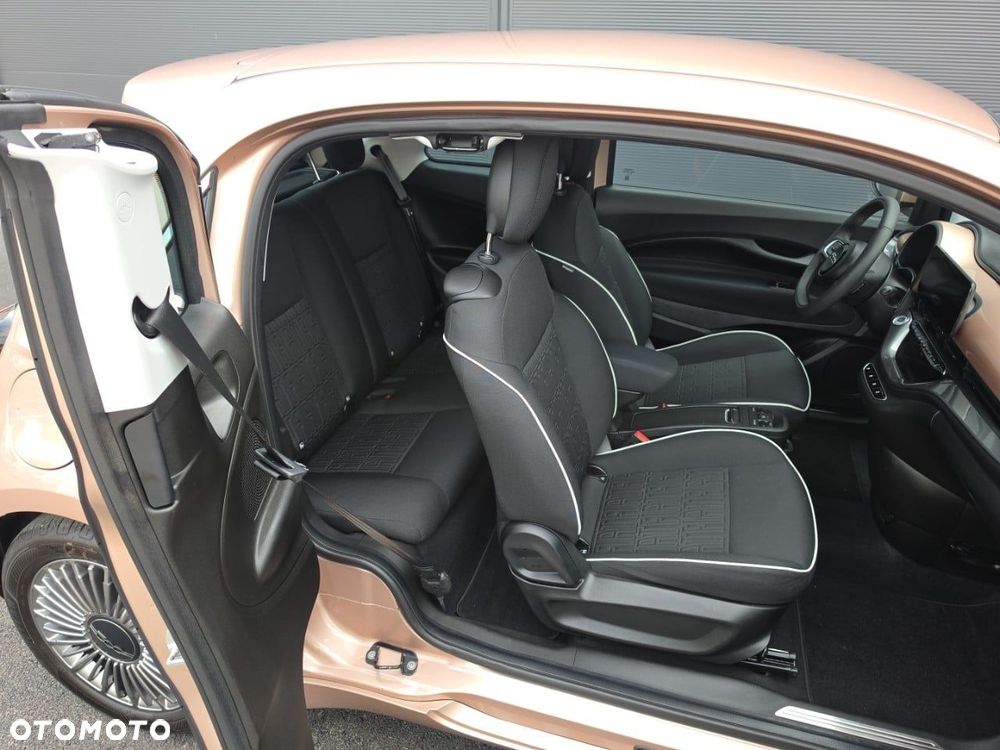 Fiat 500e - 10