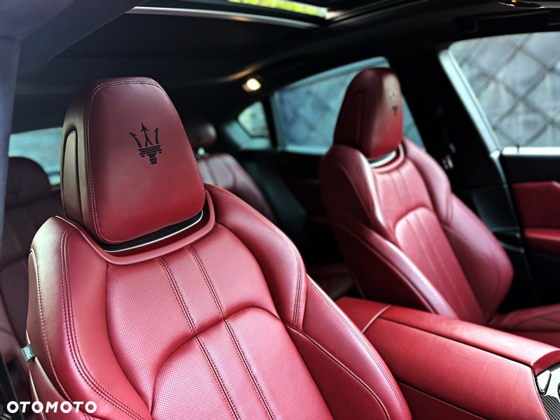 Maserati Levante Diesel Granlusso - 26