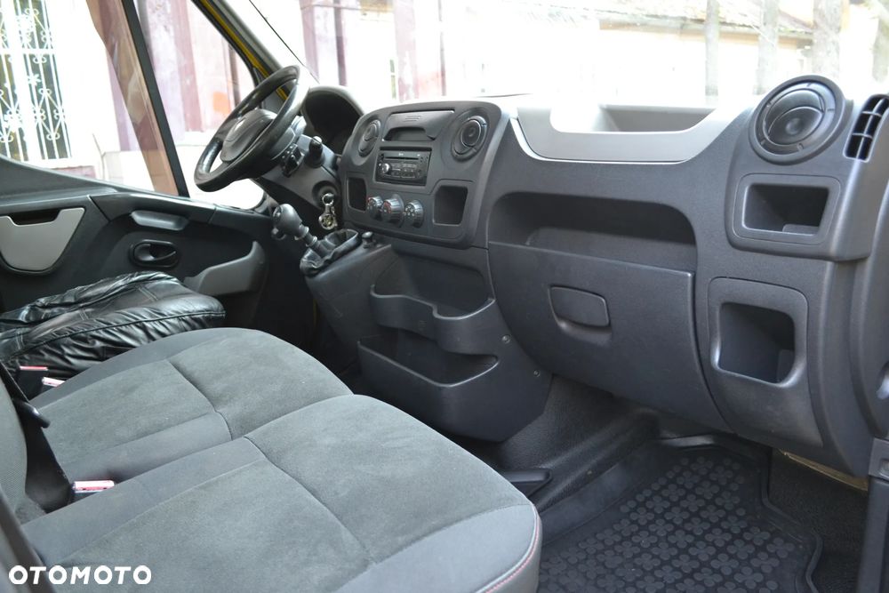 Renault Master - 18