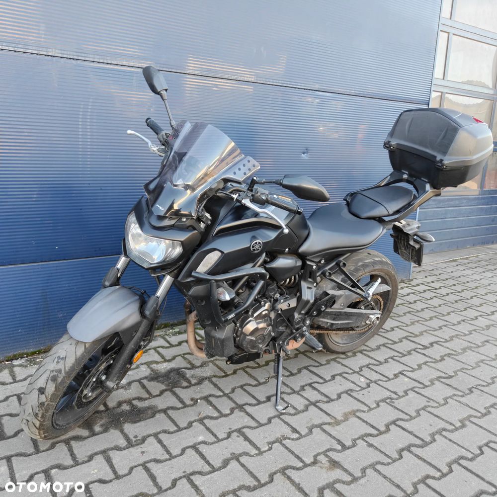Yamaha MT - 1