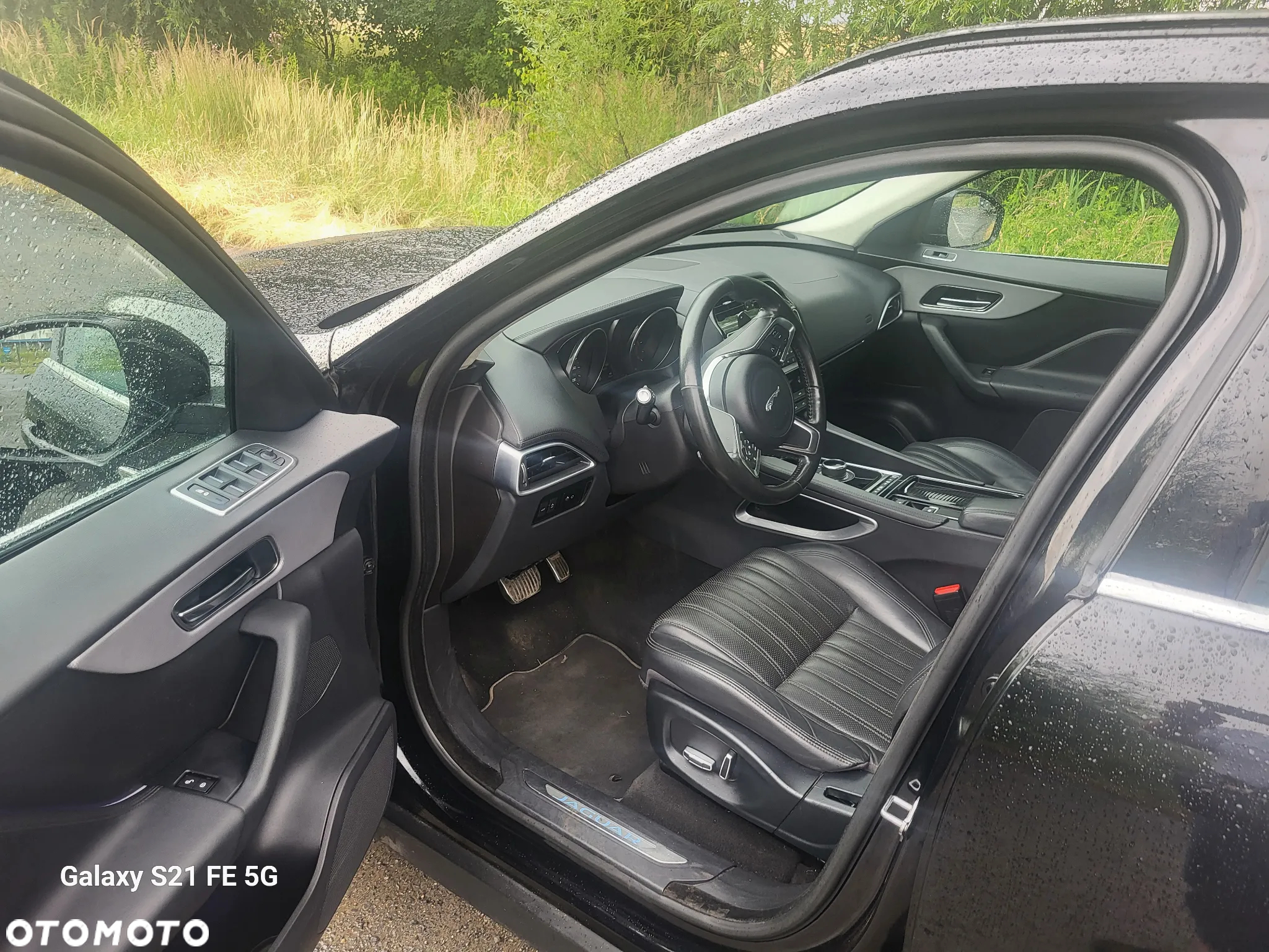 Jaguar F-Pace 2.0 i4D AWD Prestige - 11