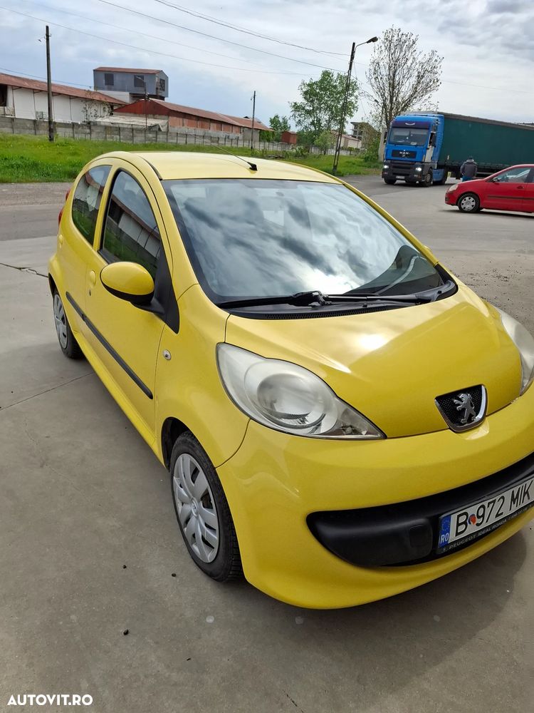 Peugeot 107 Two 1.0 E - 6