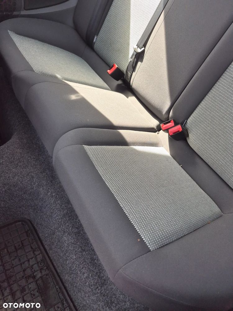 Seat Ibiza SC 1.4 16V Entry - 3