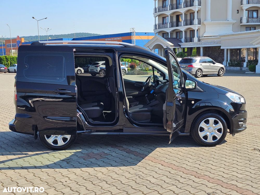 Ford Tourneo Courier 1.0 EcoBoost Titanium - 3
