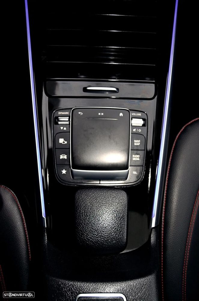 Mercedes-Benz GLA 250 e AMG Line - 21