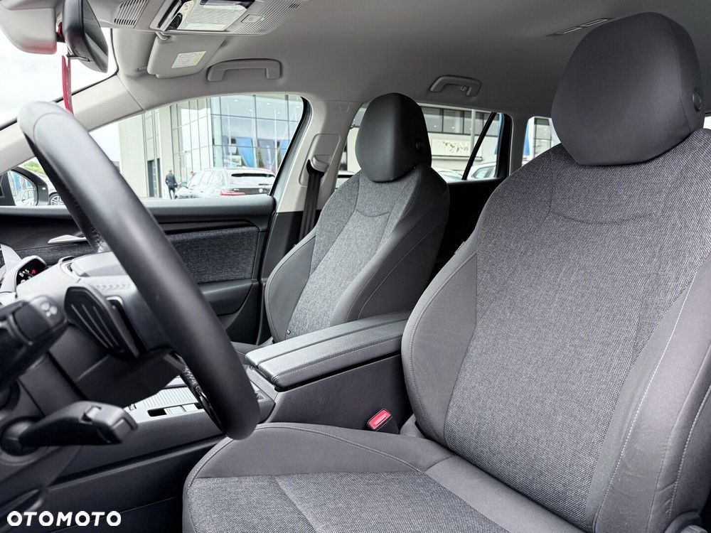 Skoda Superb 1.5 TSI mHEV Essence DSG - 25