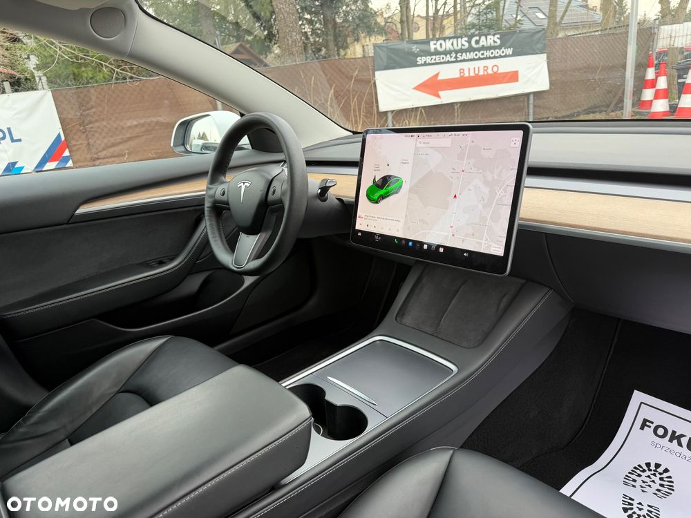 Tesla Model 3 RWD - 36