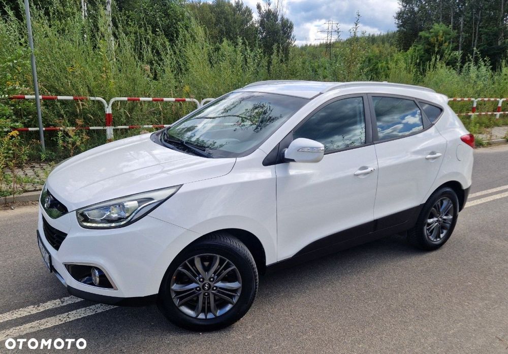 Hyundai ix35 1.6 2WD Fifa World Cup Edition - 3
