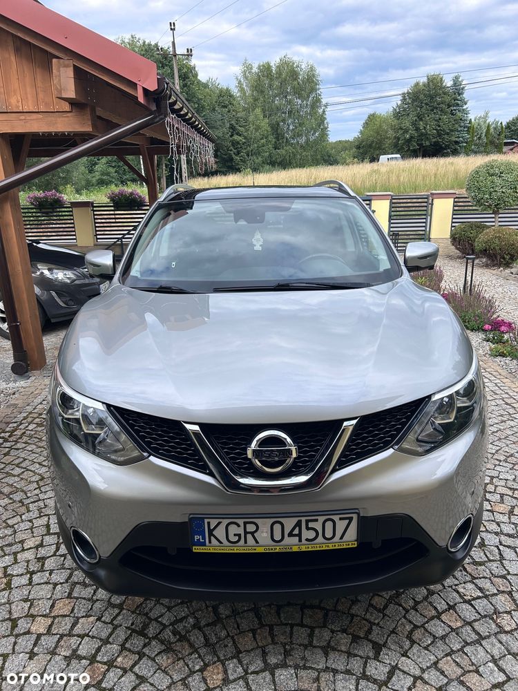 Nissan Qashqai 1.6 DCi Tekna EU6 - 1