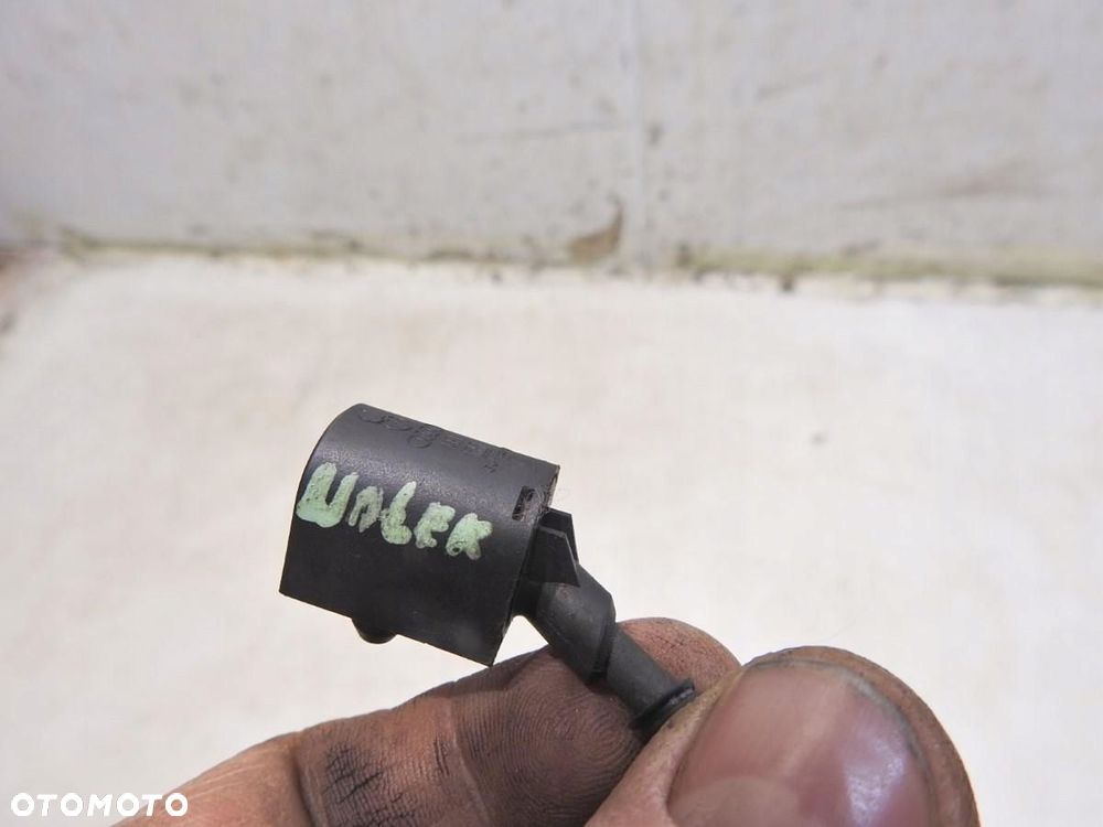 CZUJNIK POŁOŻENIA WAŁKA VW EOS 2.0 TDI - 5