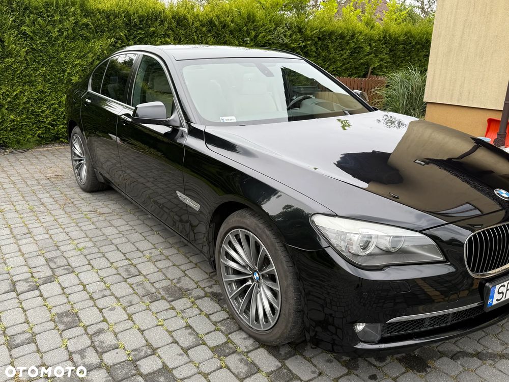 BMW Seria 7 740d - 10