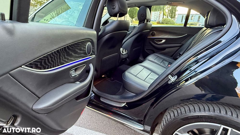 Mercedes-Benz E 220 d Aut. - 23
