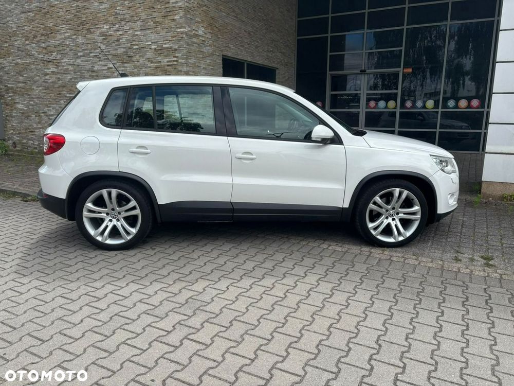 Volkswagen Tiguan 1.4 TSI BlueMotion Technology Sport & Style - 4