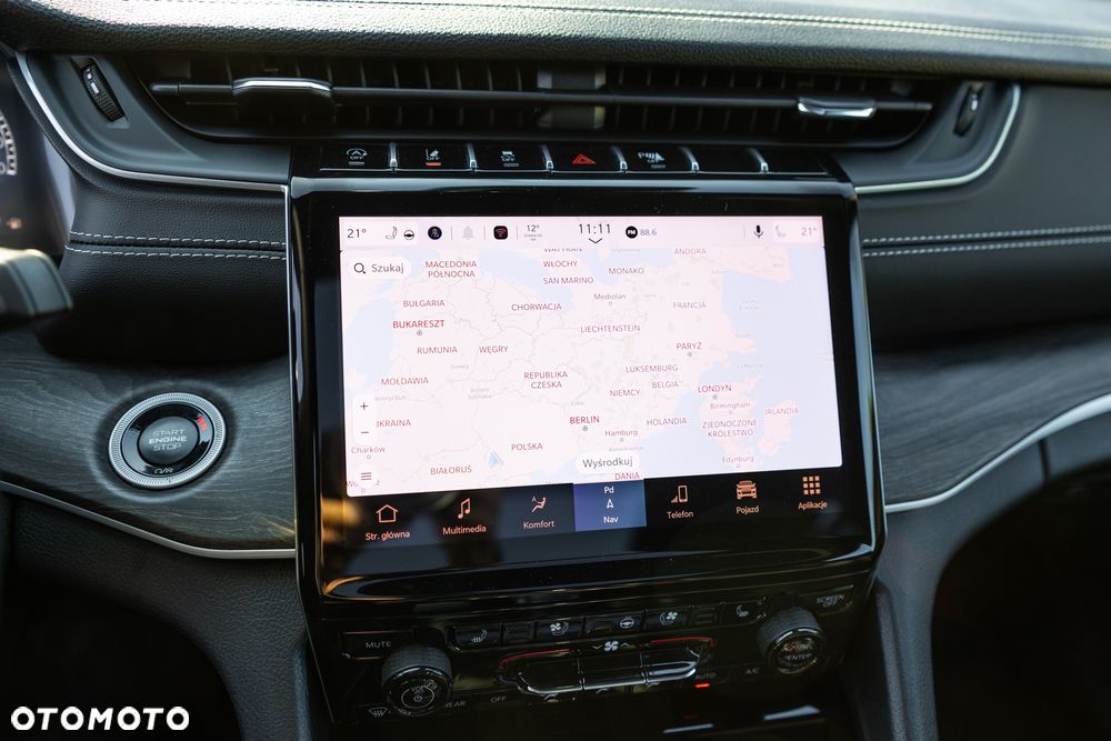 Jeep Grand Cherokee - 18