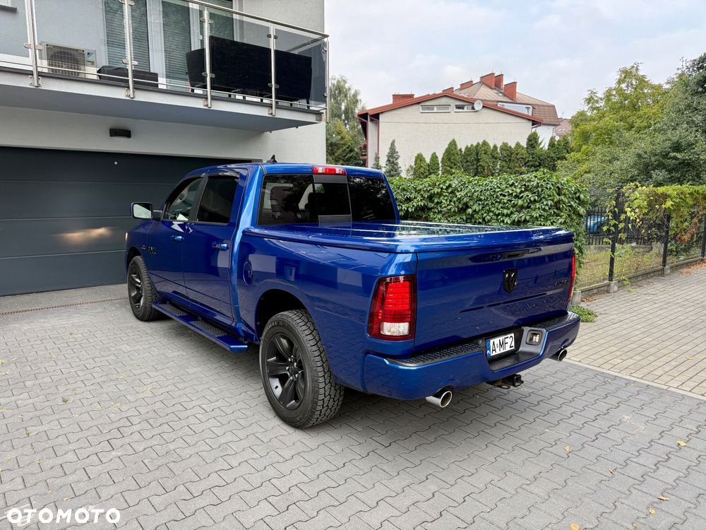 Dodge RAM 1500 5.7 4x4 - 4
