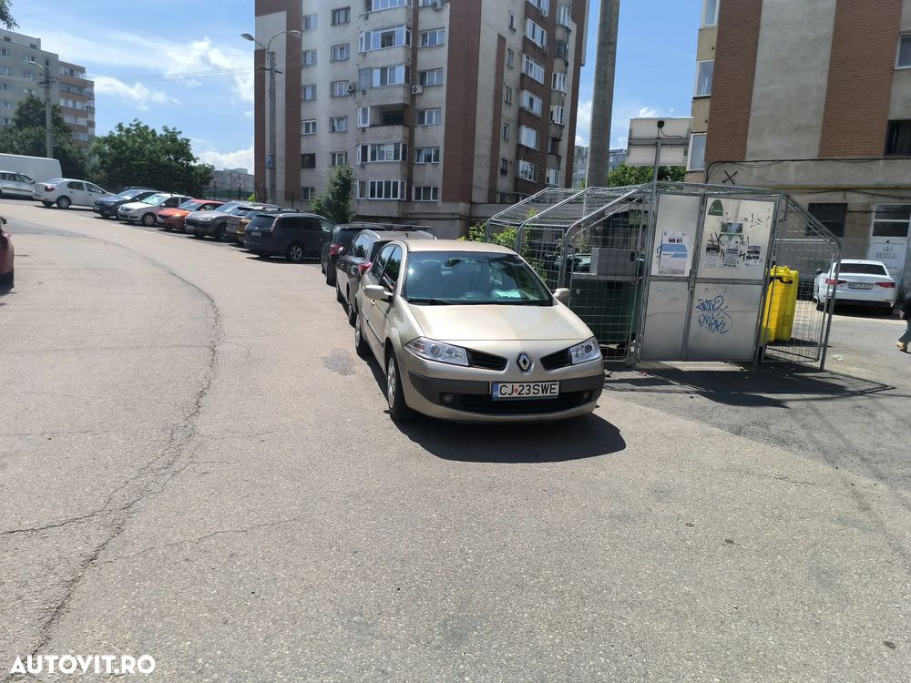 Renault Megane - 11