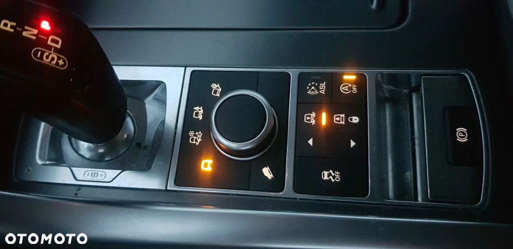Land Rover Range Rover Sport TDV6 SE - 32