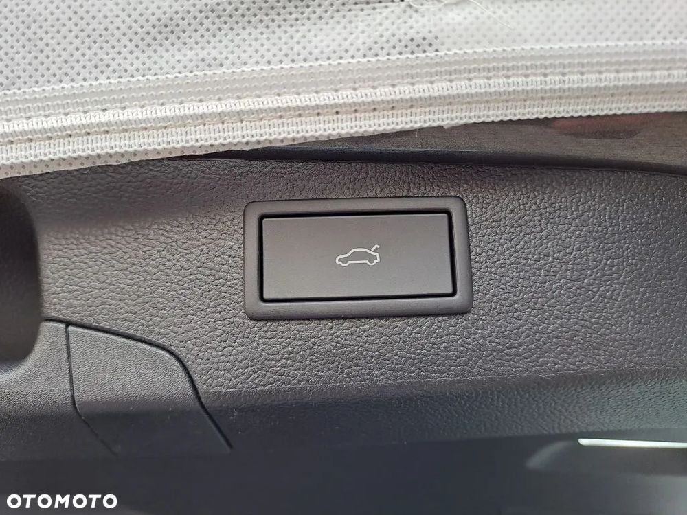 Skoda Superb 2.0 TDI SCR 4x4 Sportline DSG - 13