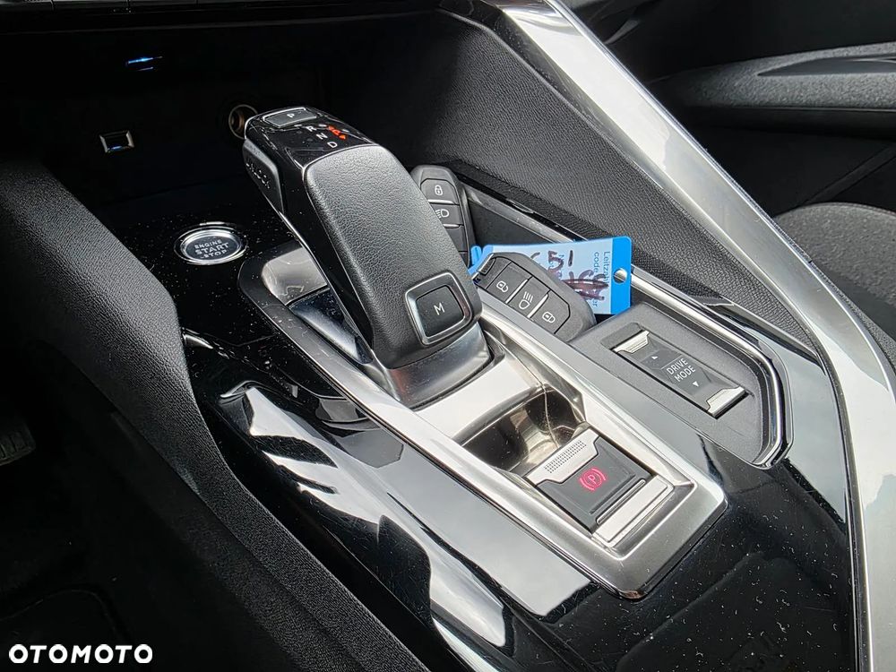 Peugeot 5008 1.5 BlueHDi Active Pack S&S EAT8 - 20