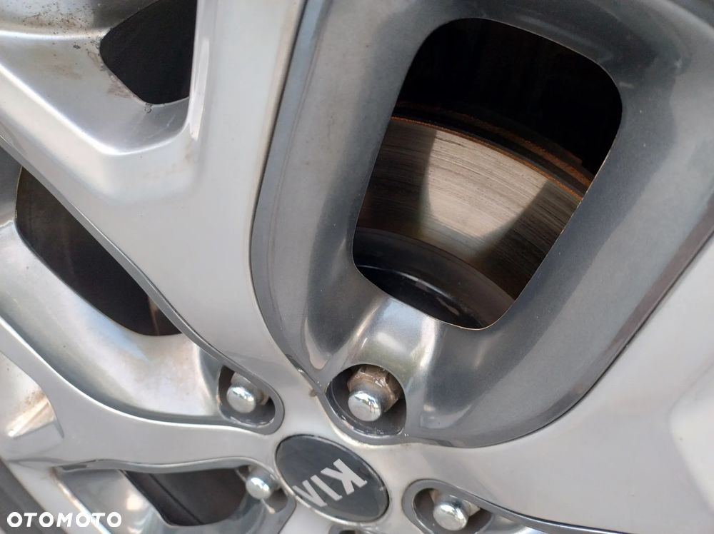 Kia Sorento 2.0 CRDI Business Line Plus - 12