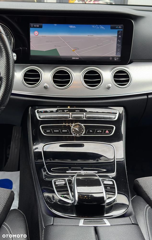 Mercedes-Benz Klasa E 200 d 9G-TRONIC Avantgarde - 28