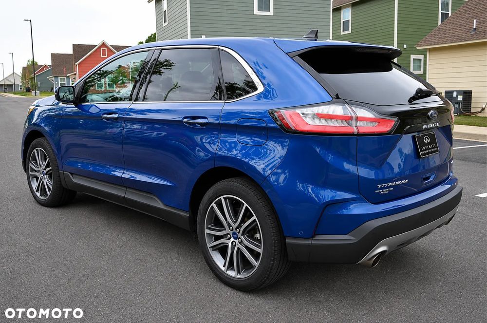 Ford Edge - 4