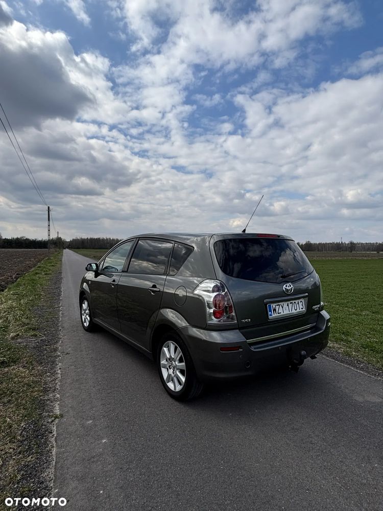Toyota Corolla Verso 1.8 Sol - 2