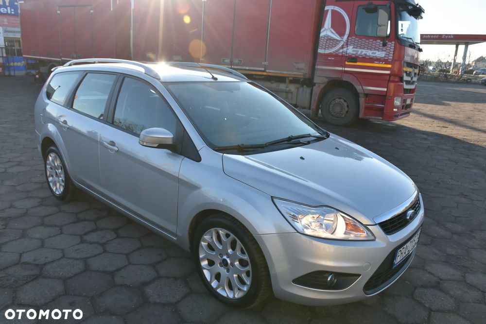 Ford Focus 1.6 Ti-VCT Style+ - 6