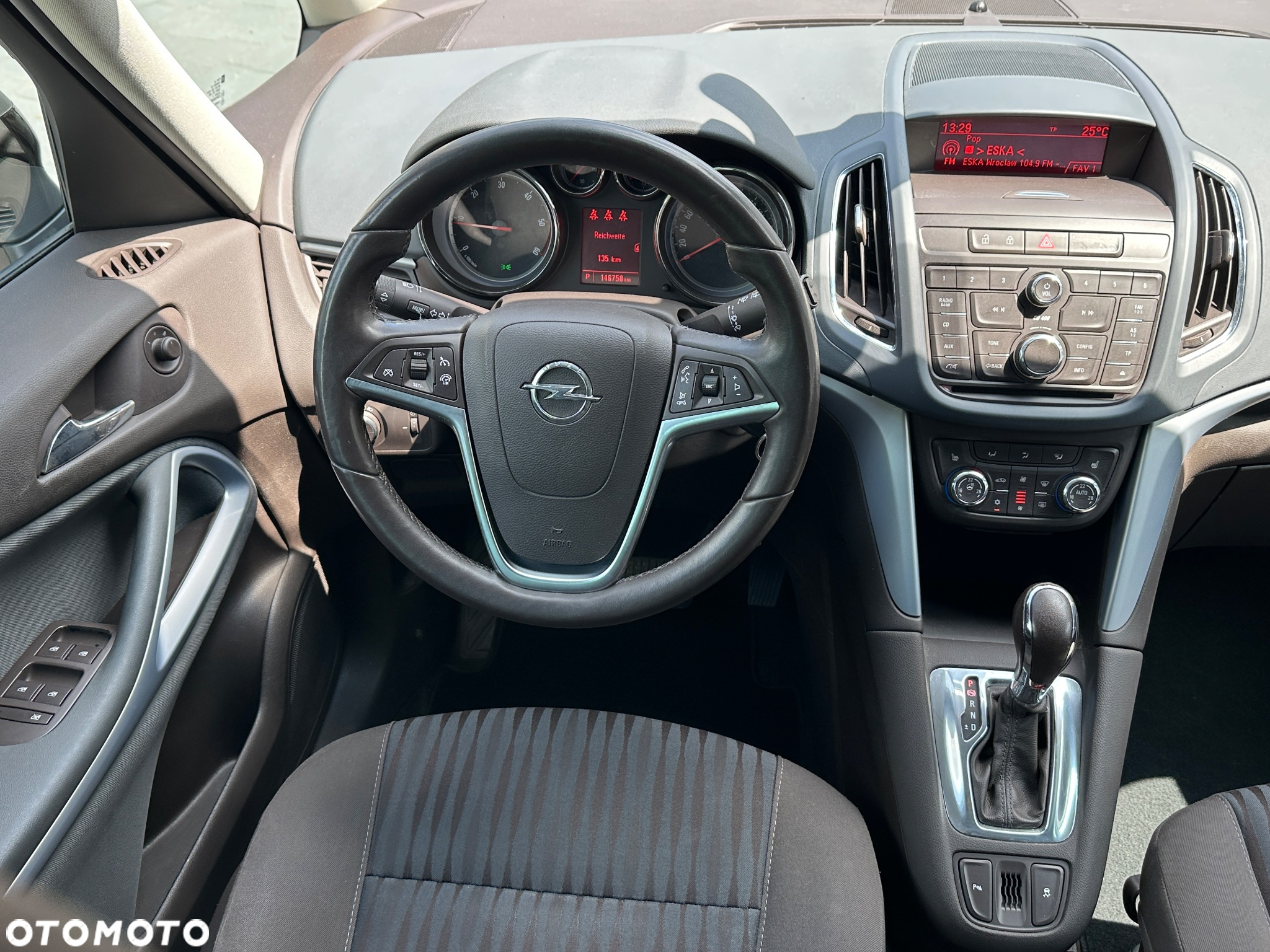Opel Zafira - 15