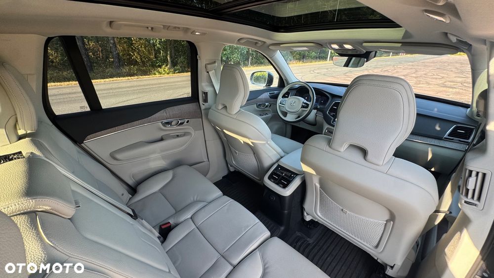 Volvo XC 90 T8 AWD Recharge Plus Bright - 26