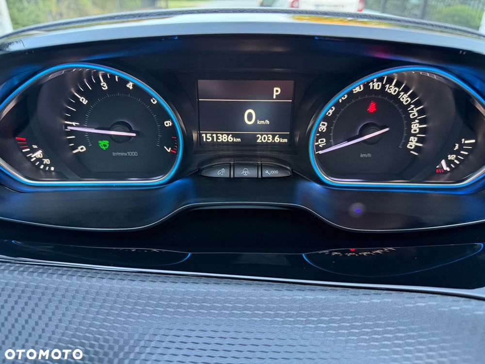 Peugeot 2008 PureTech 110 GPF Stop&Start EAT6 Crossway - 36