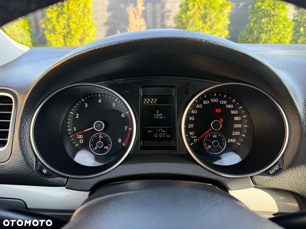 Volkswagen Golf - 21
