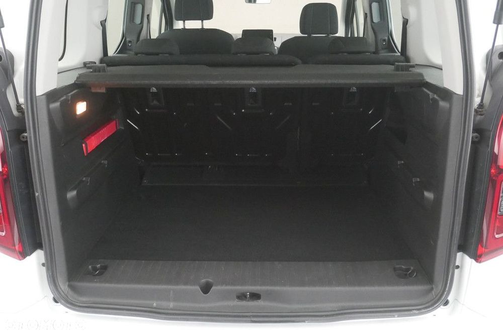 Toyota Proace Verso - 16