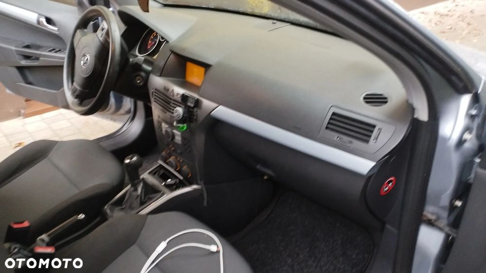 Opel Astra - 12