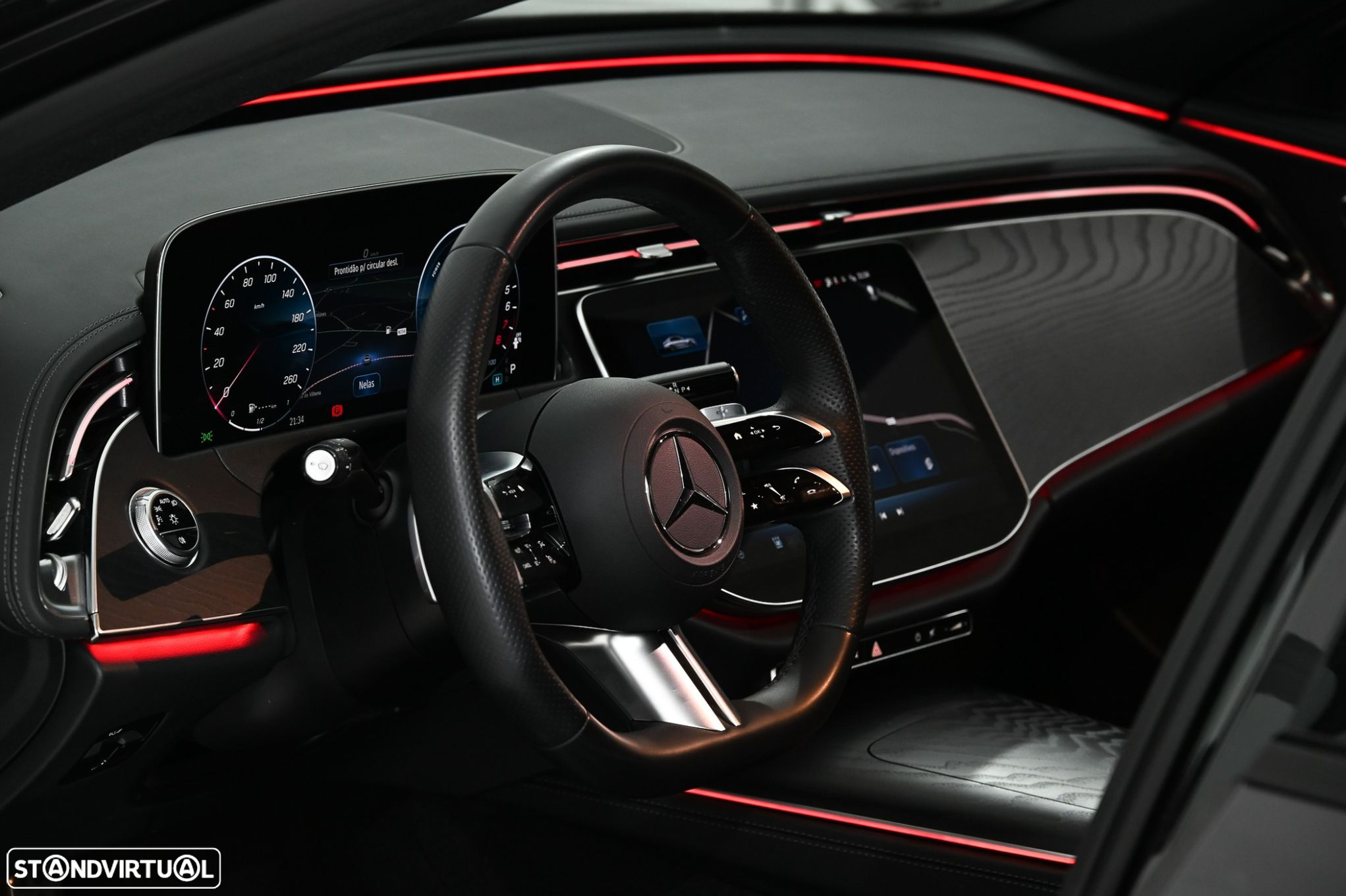 Mercedes-Benz E 300 e AMG Line - 25
