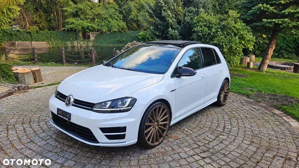 Volkswagen Golf - 15