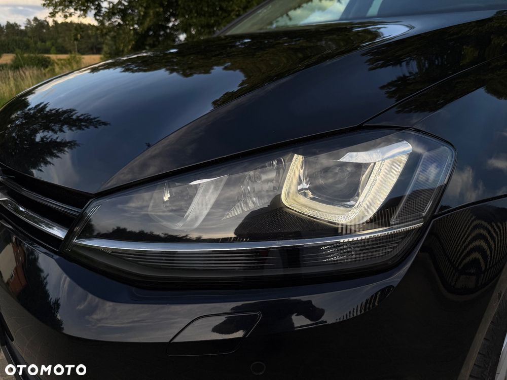 Volkswagen Golf 1.2 TSI Comfortline DSG - 26