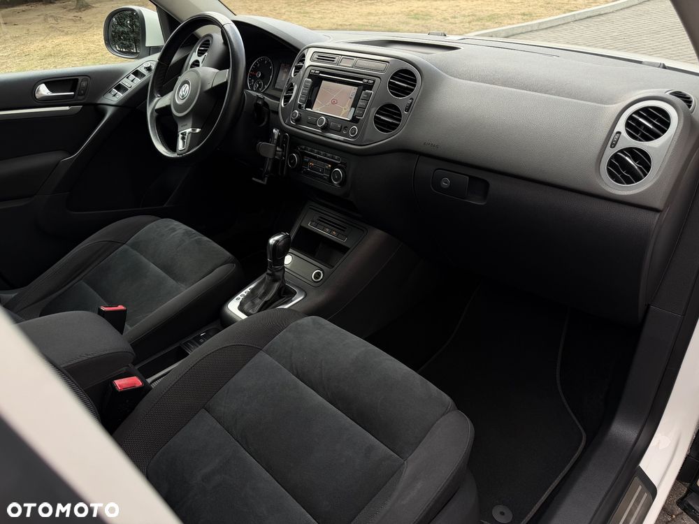 Volkswagen Tiguan 2.0 TDI DPF 4Motion DSG Exclusive - 27