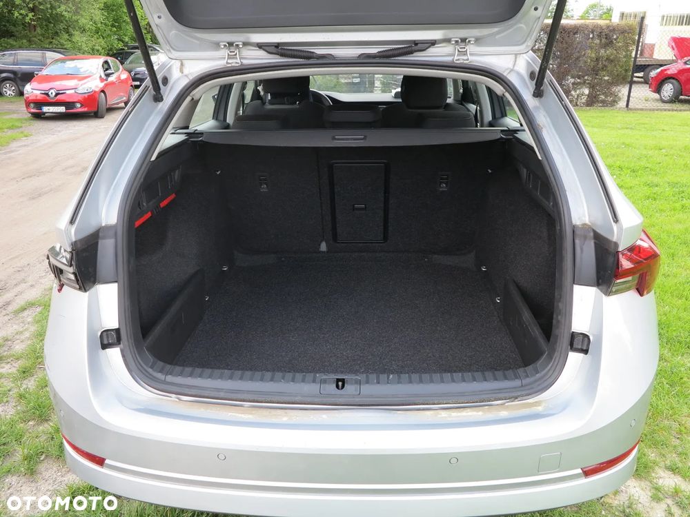 Skoda Octavia 2.0 TDI Ambition - 13