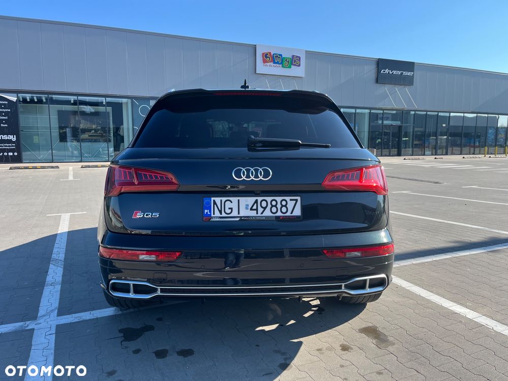 Audi SQ5 - 7