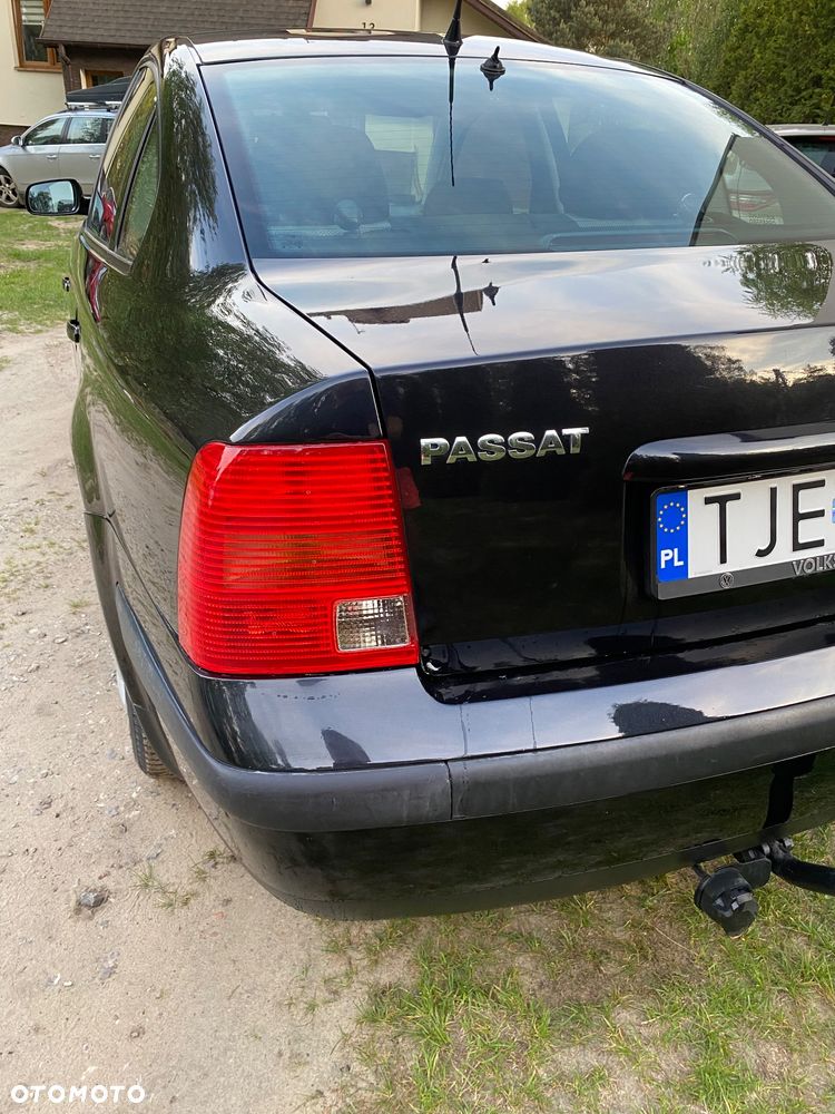 Volkswagen Passat - 15