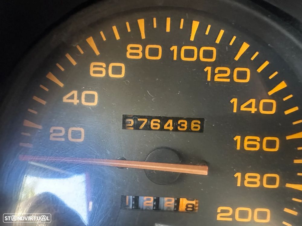 Mitsubishi Pajero - 28