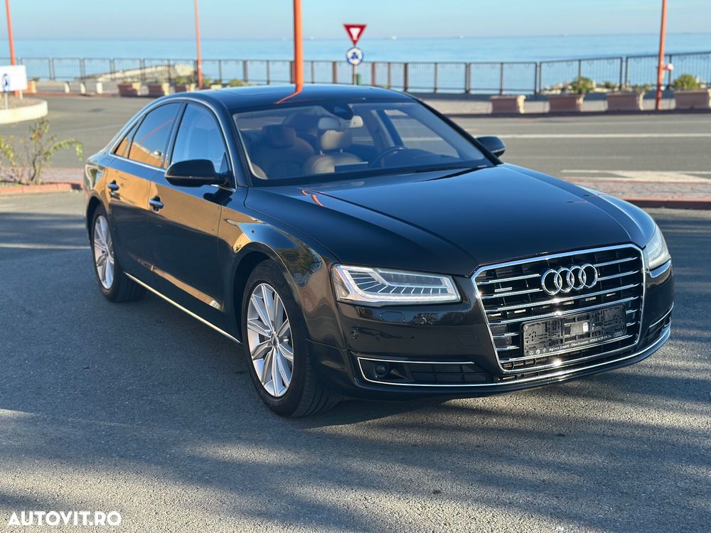 Audi A8 - 2