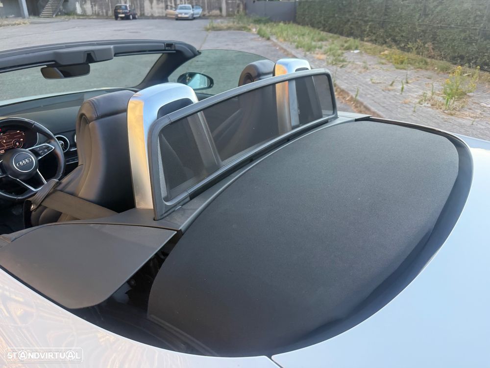 Audi TT Roadster - 4