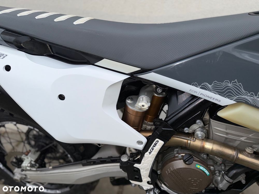 Husqvarna FE - 5