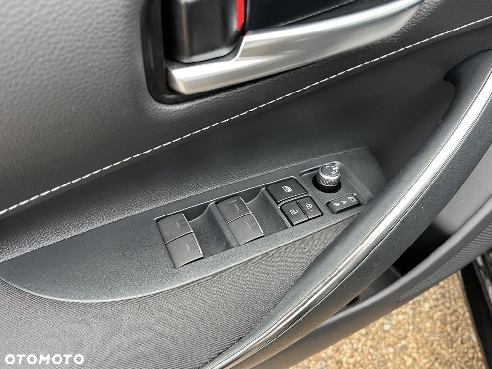 Toyota Corolla 1.8 Hybrid Comfort - 25