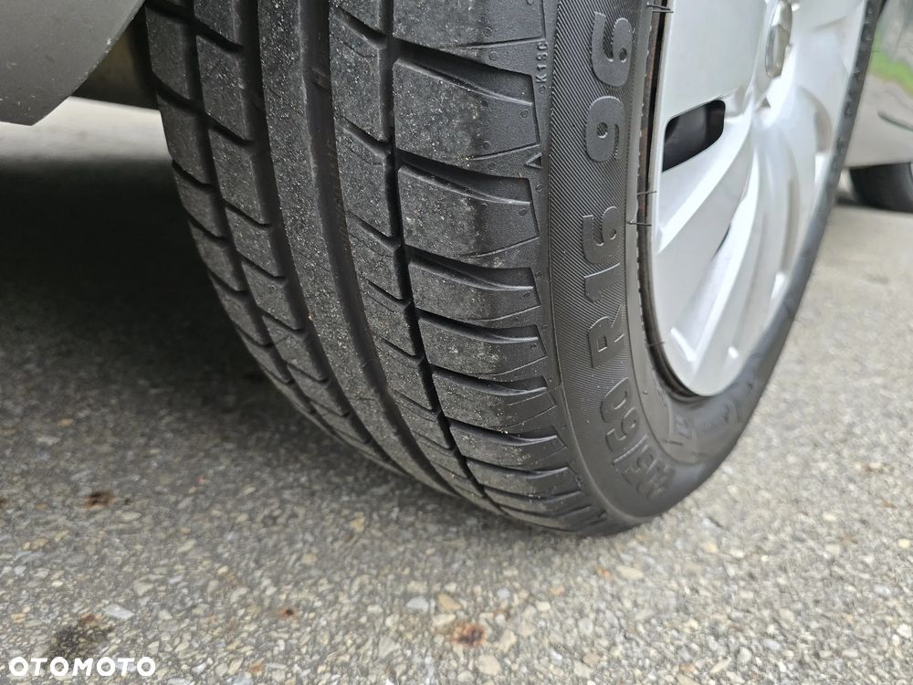 Opel Astra 1.6 Enjoy - 27