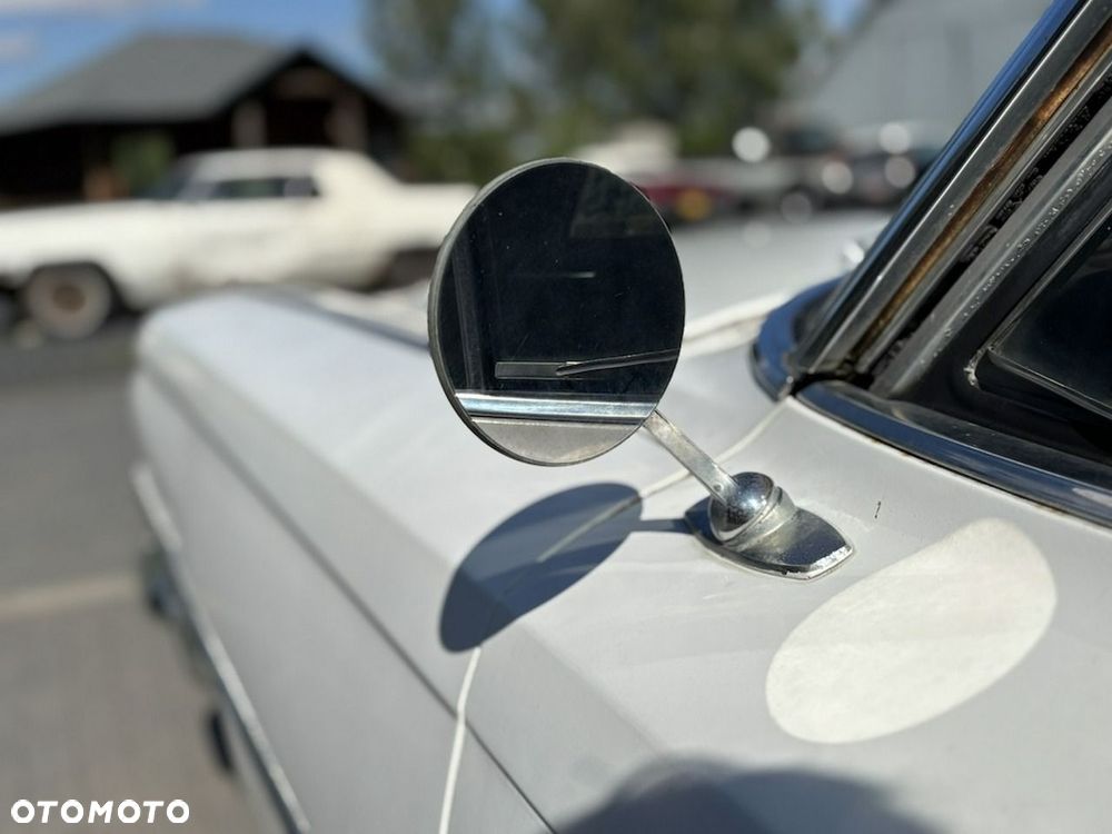 Cadillac Deville - 20