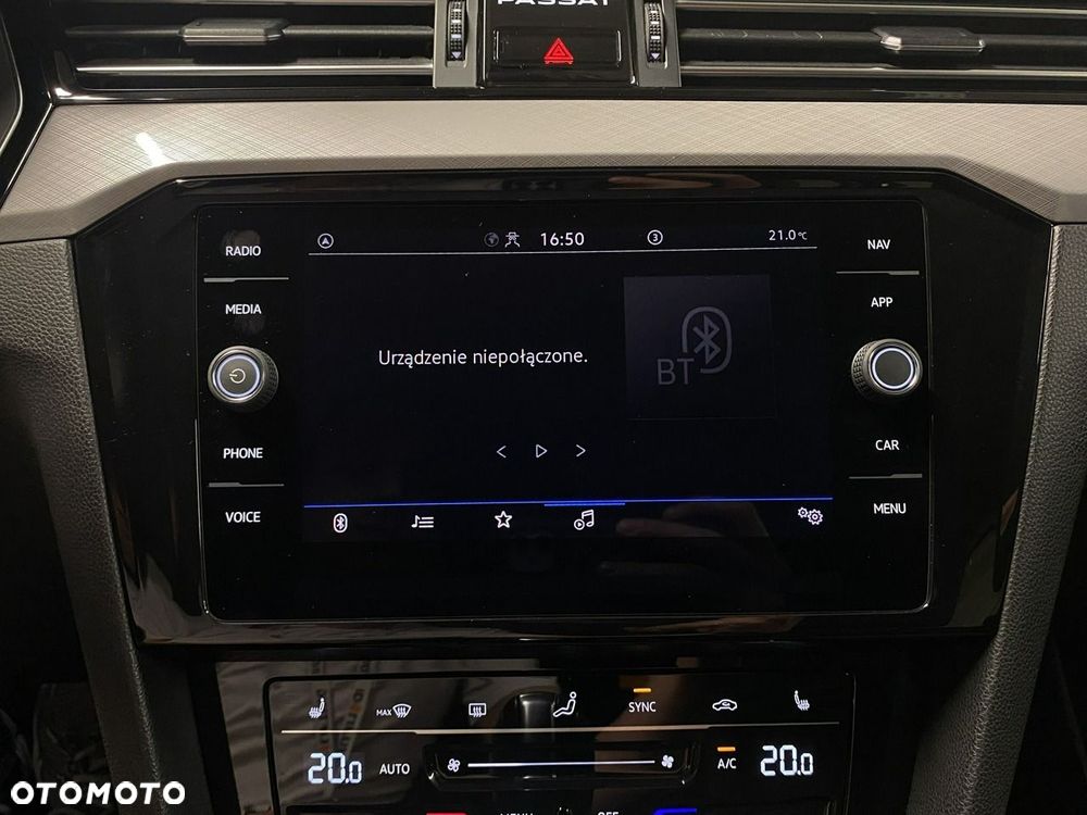 Volkswagen Passat Variant - 30