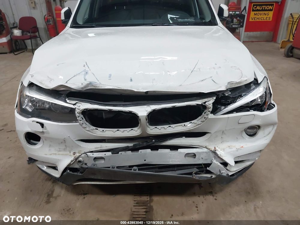 BMW X3 28i xDrive - 2